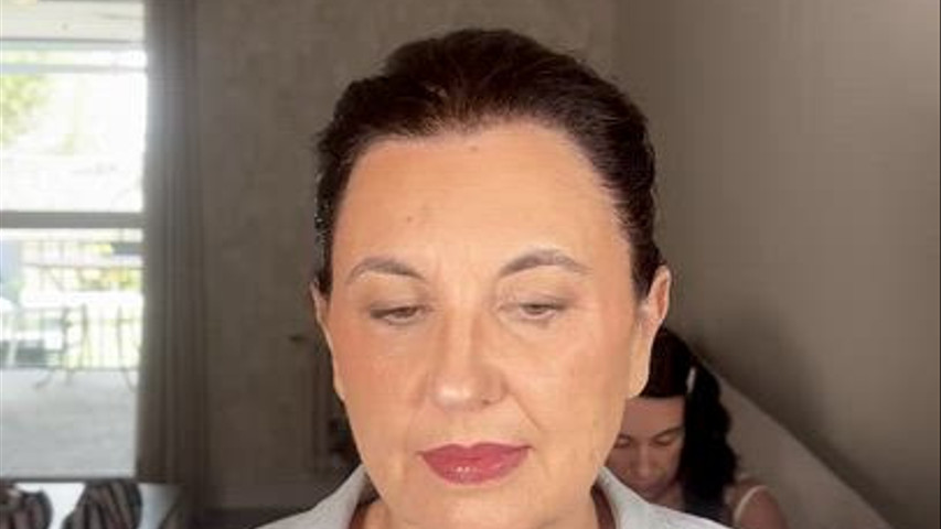 Maquillaje de la madre de la novia