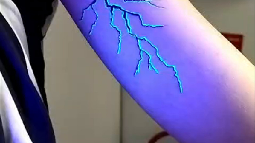 UV tattoo