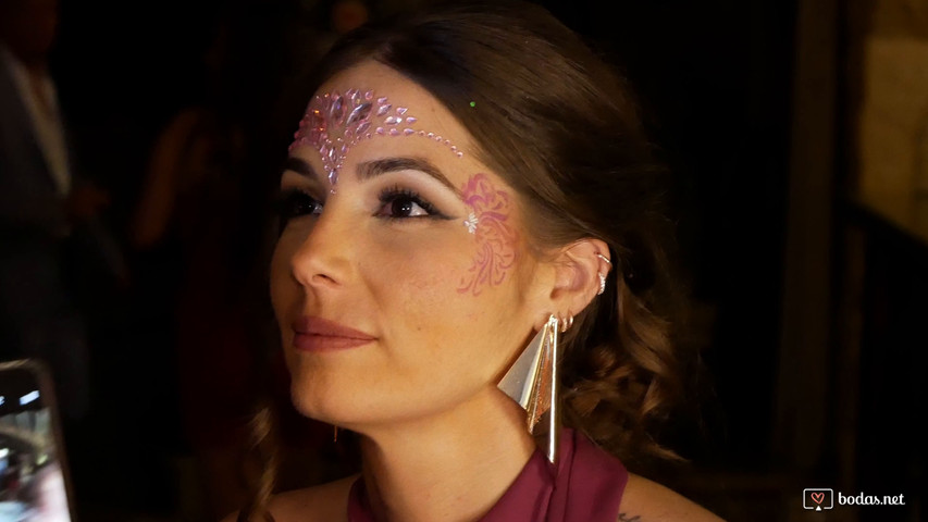 Glitter bar