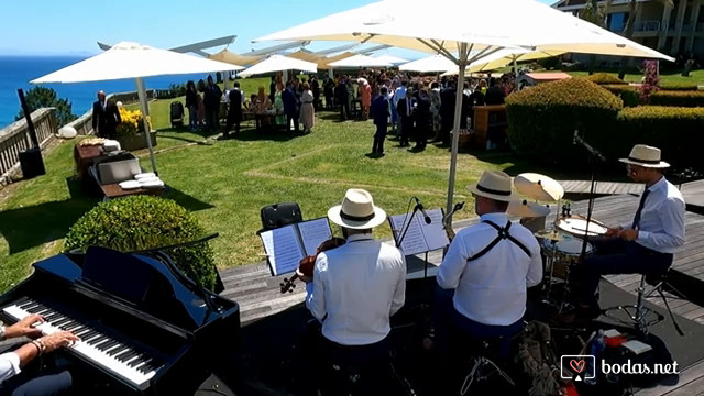 APERITIVOS- Feel - Robbie Williams - Finca Atlántida - O Grove - Aperitivos