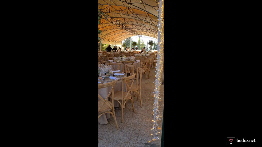 Interior de carpa