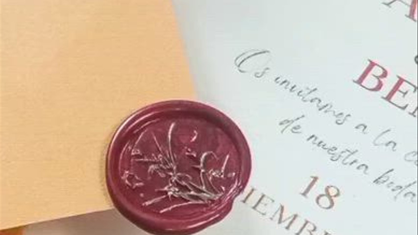Invitación de boda floral. 