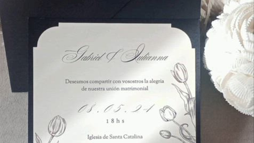 Elegancia que se siente antes de abrirla 