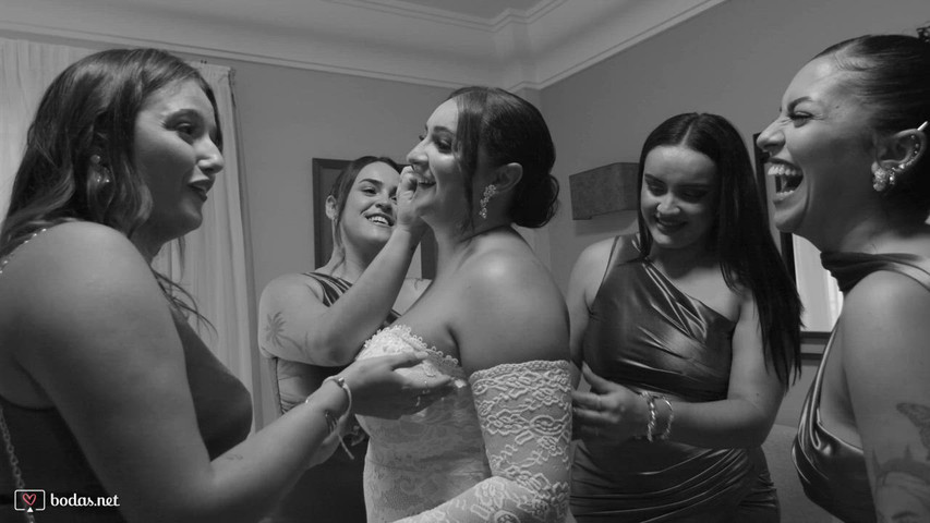 Un resumen de bodas en blanco y negro