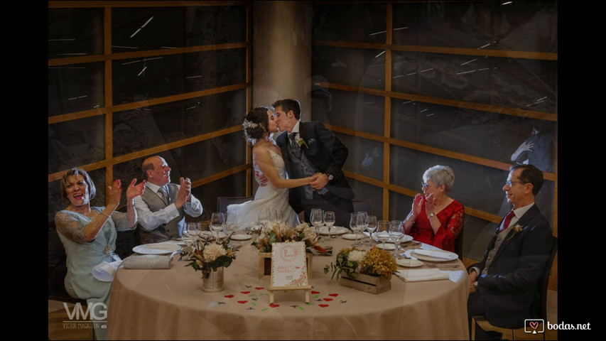Boda de Sonia y Aitor - Restaurante Hotel Reino Petronila.