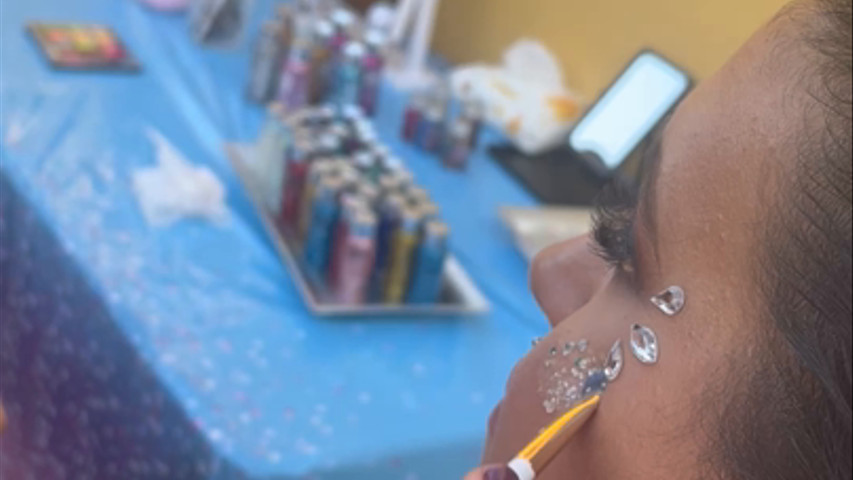 Glitter Bar