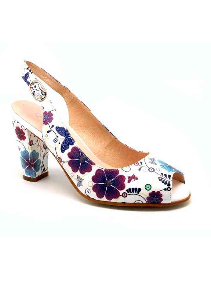 49 zapatos de fiesta que no se clavan en el césped