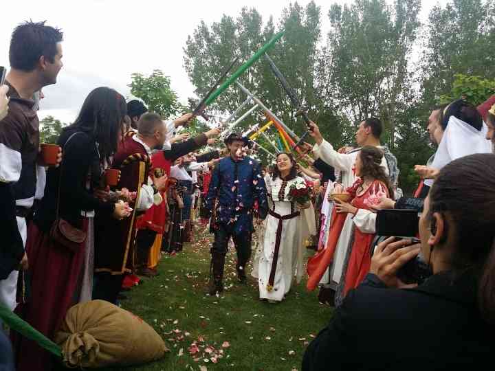 7 Razones Por Las Que Querras Celebrar Una Boda Medieval