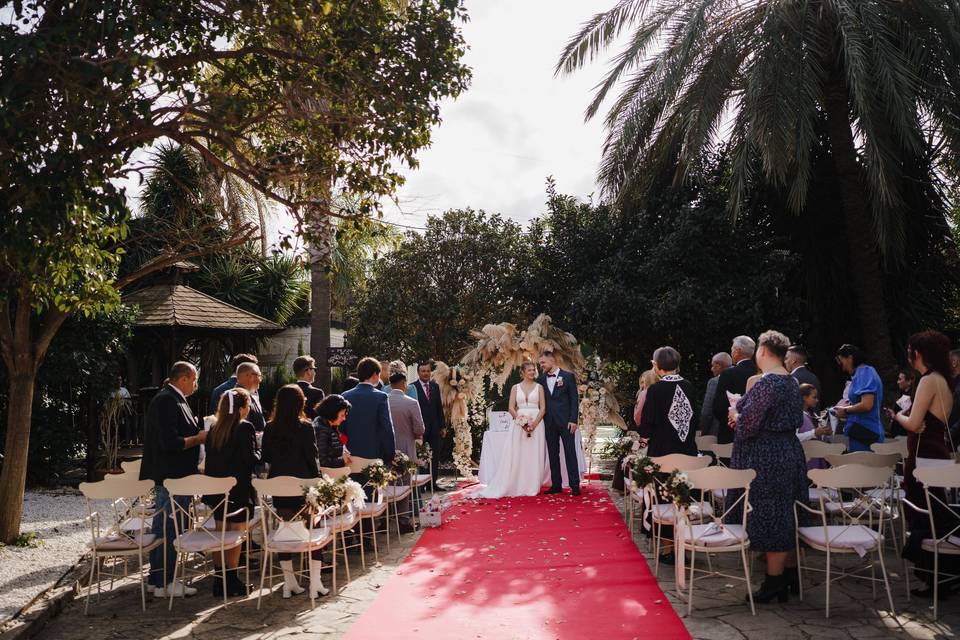 La boda de Yuliya y Antonio