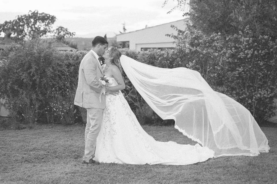 La boda de Mariangely y Víctor