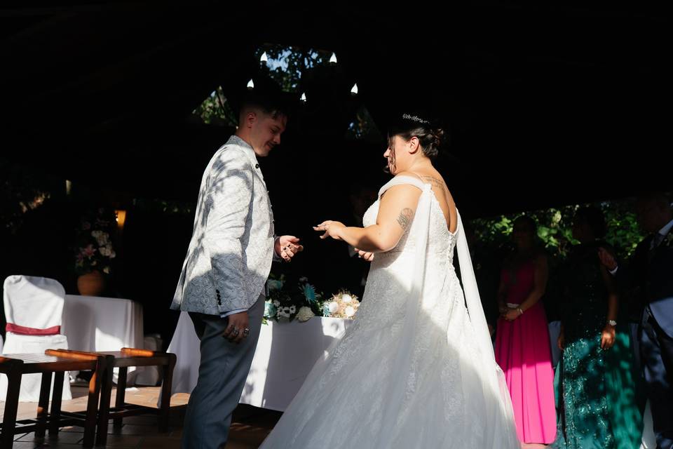 La boda de Ari y Dani