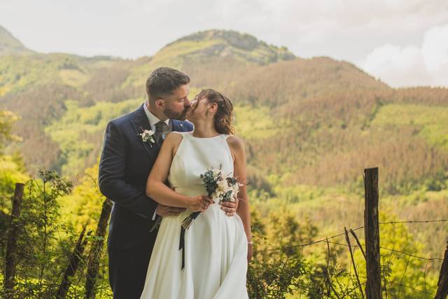 La boda de Zuriñe y Mikel 1