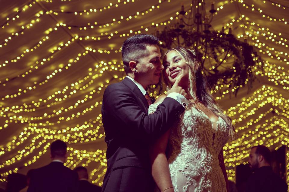 La boda de Israel y Ali
