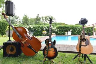 Caravan Blues - 10
