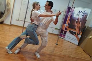 Juan Brenes Dancer - 6