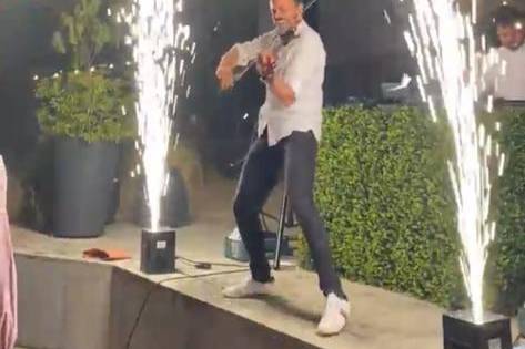 Oscar Electricviolin 2
