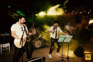 The Contratados - 1