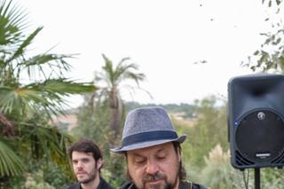 Caravan Blues - 9