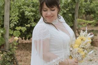 Novias Lour - 15