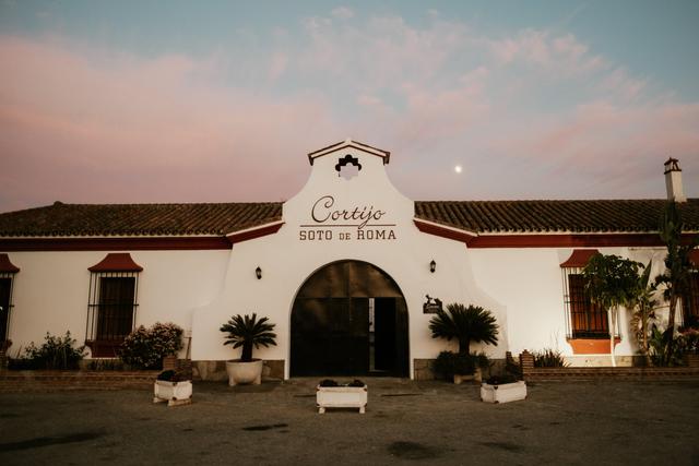 Finca Soto De Roma - 4