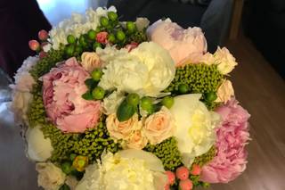 Et flos essentiam - 10