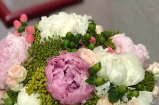 Et flos essentiam - 11