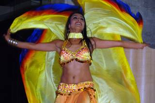 Angelina Oriental Dance - 4
