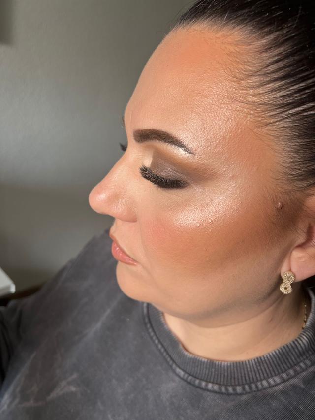 Ana Maria Make-up - 1