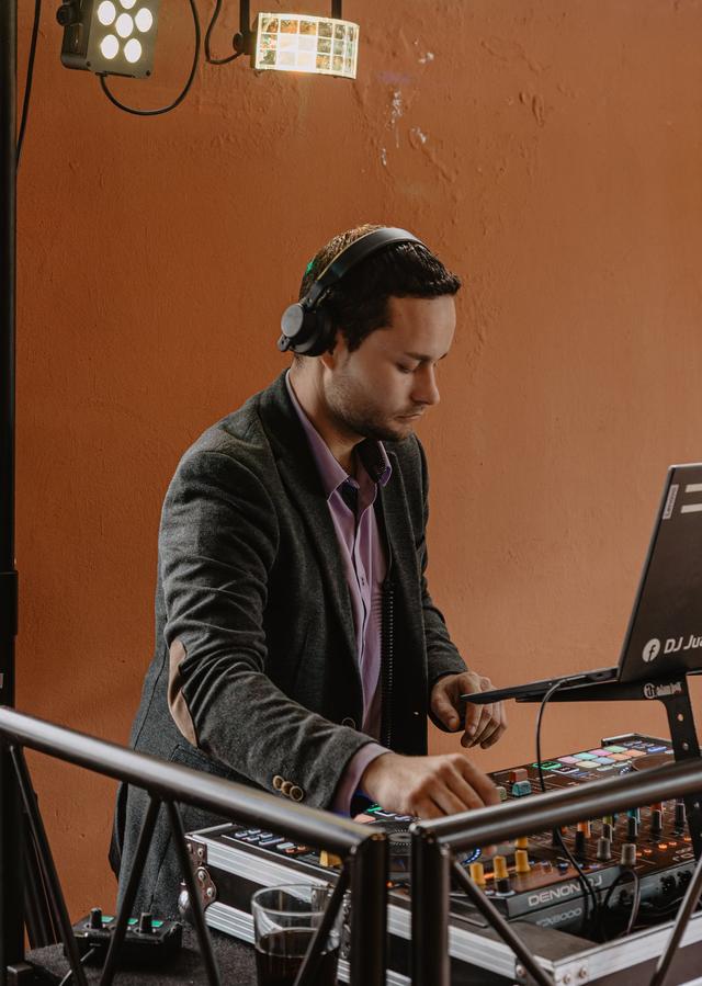 Pronova DJ's - 2