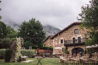 Ainara Pascua Wedding & Event Planner - 30