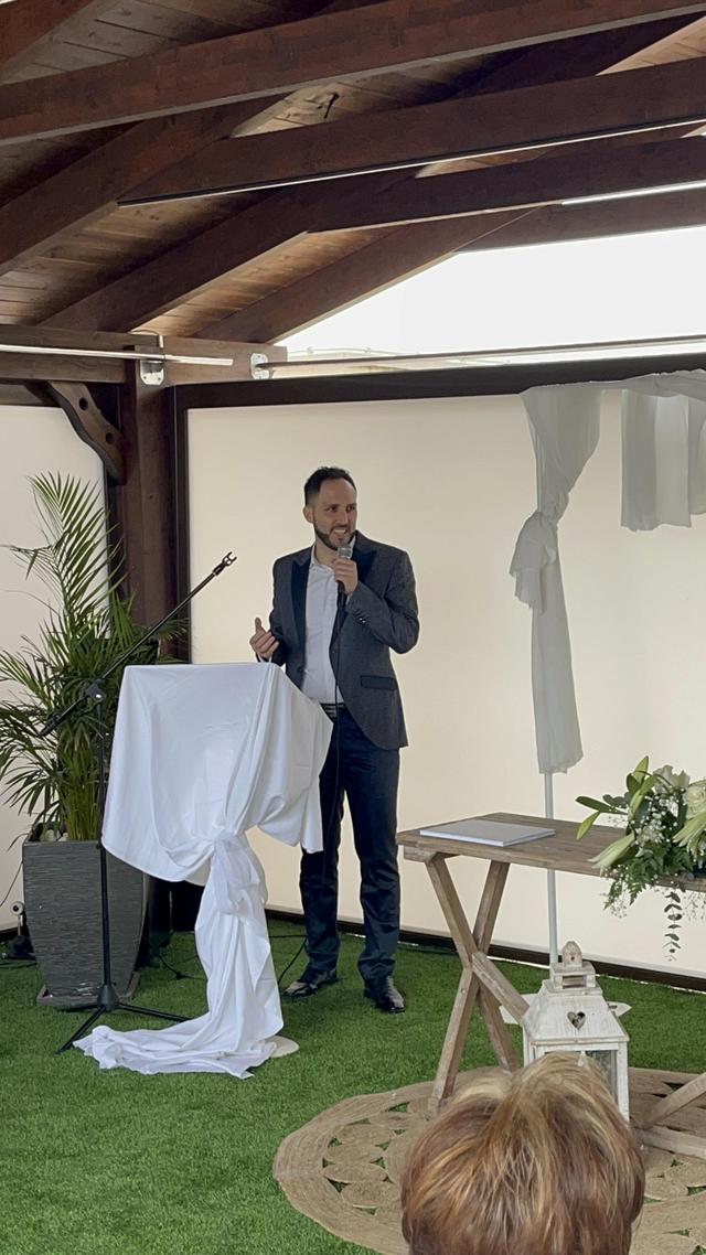 Jesús Cañavate - Maestro de ceremonias con humor - 3
