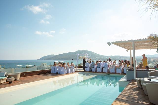 Aguas de Ibiza Grand Luxe Hotel 1
