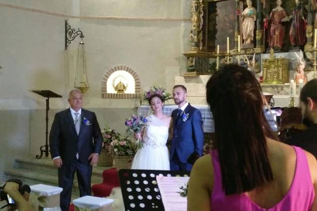 Tu Canción en el Altar 1