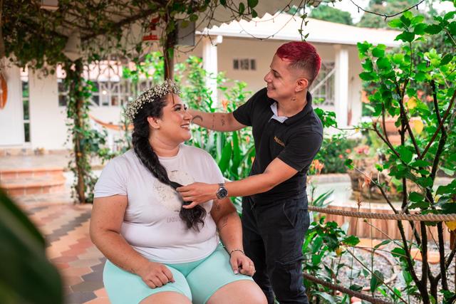 Julián Agudelo Makeup Artist - 1