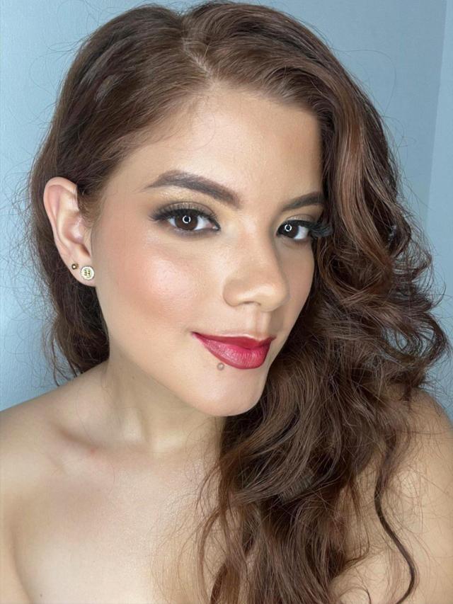 Julián Agudelo Makeup Artist - 2