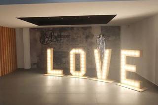 All U need is Love - 7