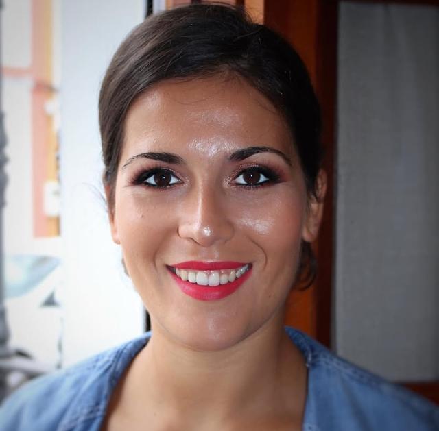 Anabella Pérez Makeup & Hairstyle - 1