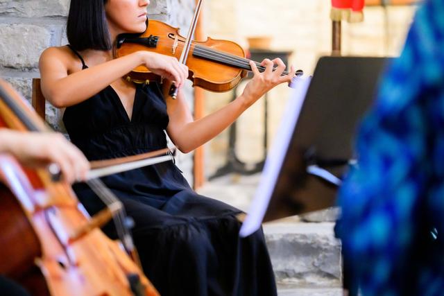 Dúo Violoncellos - 1