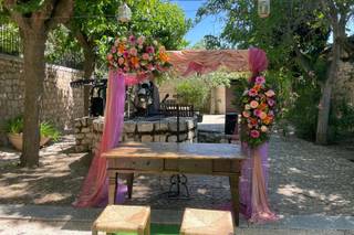 Caprichos Floristería y Regalos - 8