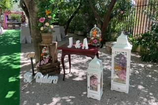 Caprichos Floristería y Regalos - 9