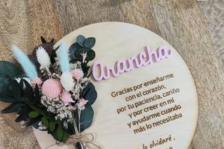 Crowns & Flowers - 5