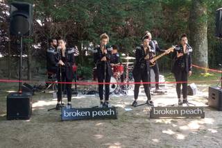 Broken Peach - 8