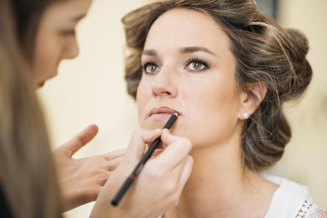 Esther Gómez Makeup Artist - 1