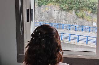 L&R Hair Salon - 1