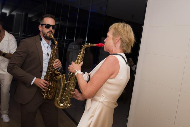 Mr. Sax - 4