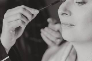 Laura Blondel Makeup & Hair - 5