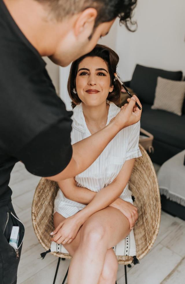 Eledé Makeup - 1