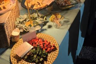 Catering Pick Up - 12
