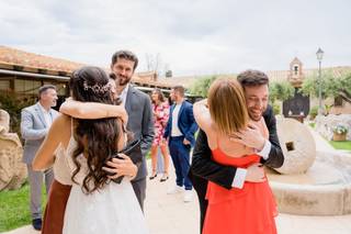 April - Wedding Movie - 16