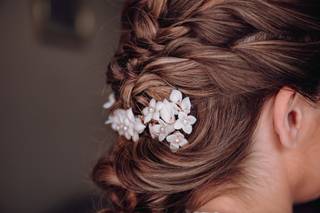 Kris Gonzalez Hair&Beauty - 10